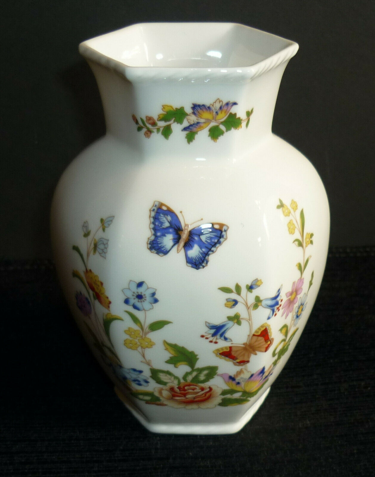 Aynsley Cottage Garden Chelford Vase Hexagonal 5 1/4" English Fine Bone China
