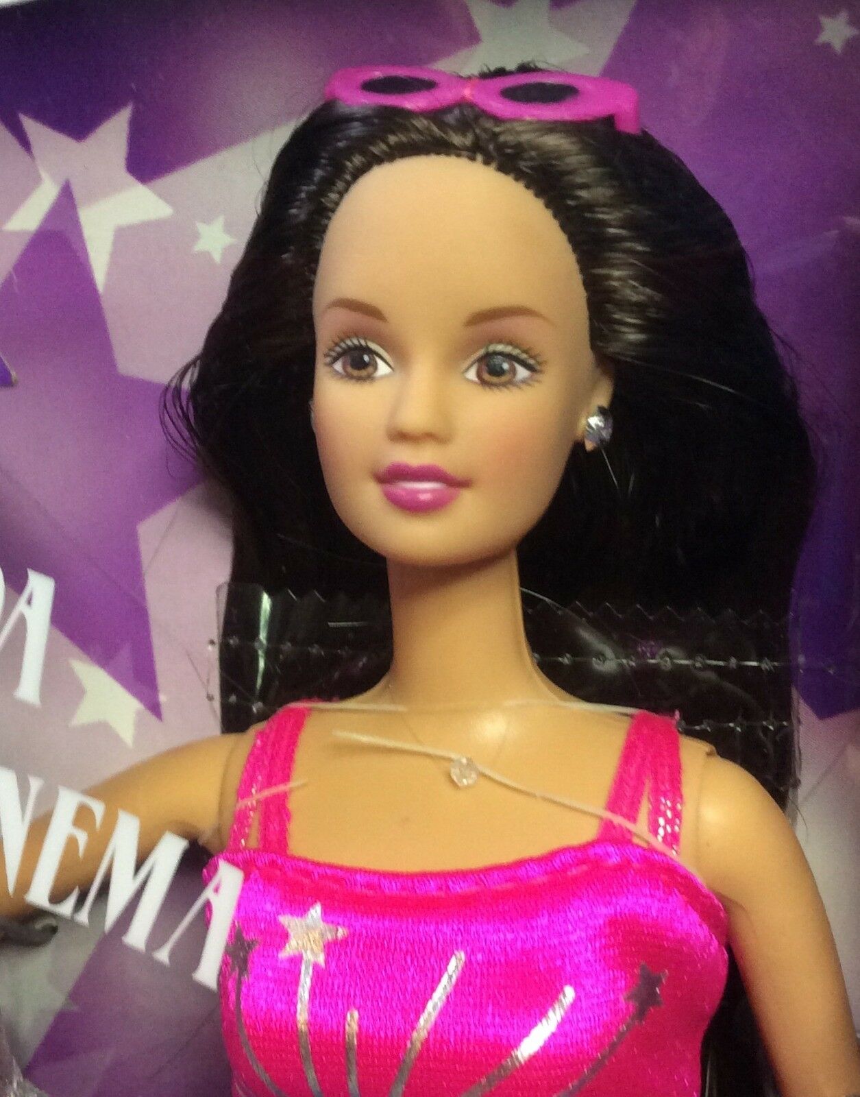 Nrfb Doll Teresa "star De Cinema" International Barbie Friend 1999 Mattel #26429