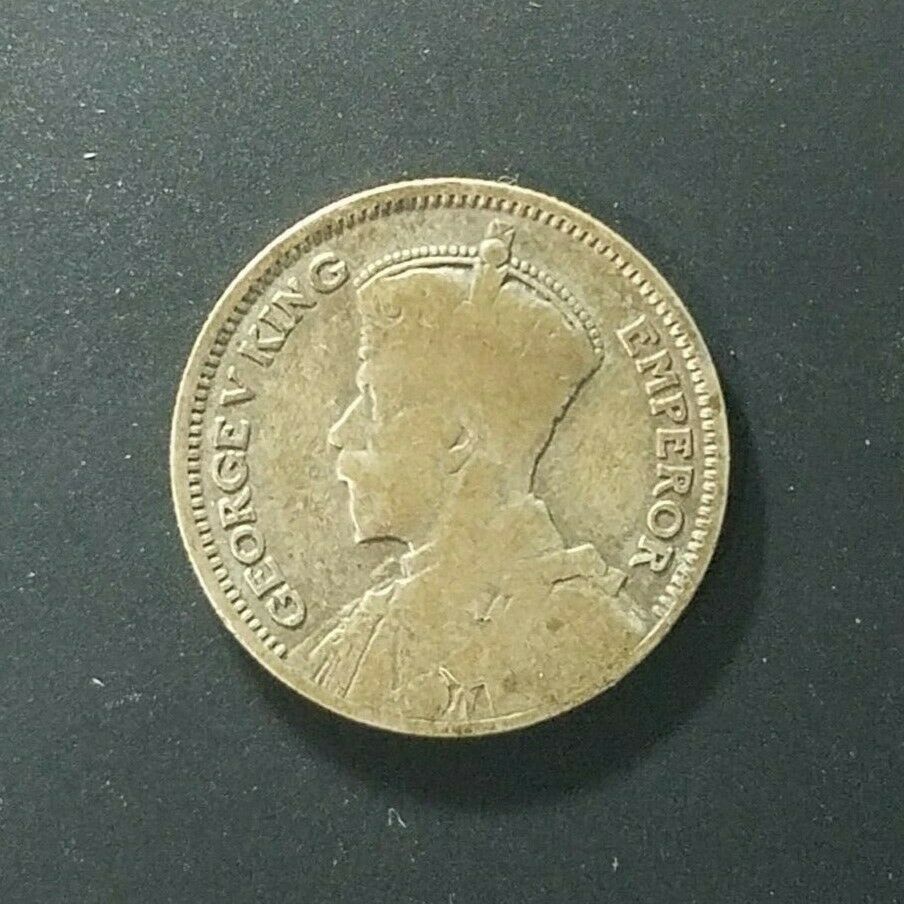 1933 New Zealand Sixpence 0.500 Silver Km #2 World Coin